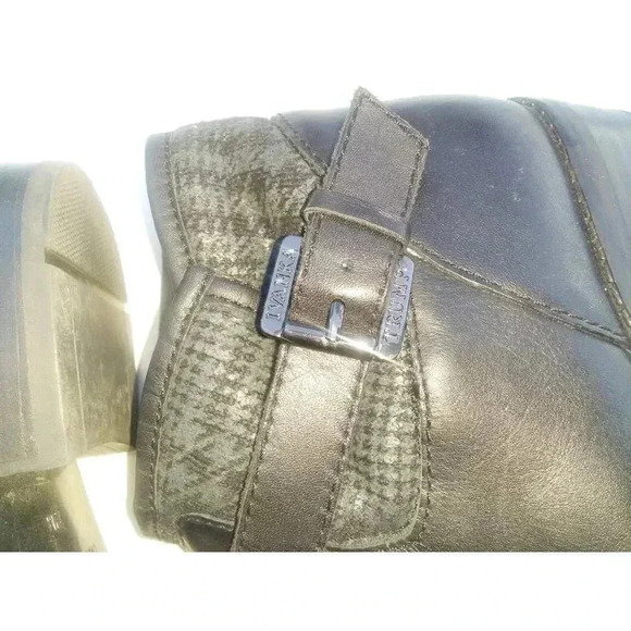 Ivanka Trump Womens Ankle Booties Black Block Heels Leather Buckle Pull On 7.5 M - Picture 6 of 10